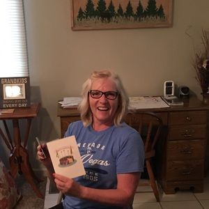 Meet your Posher, Cheryl